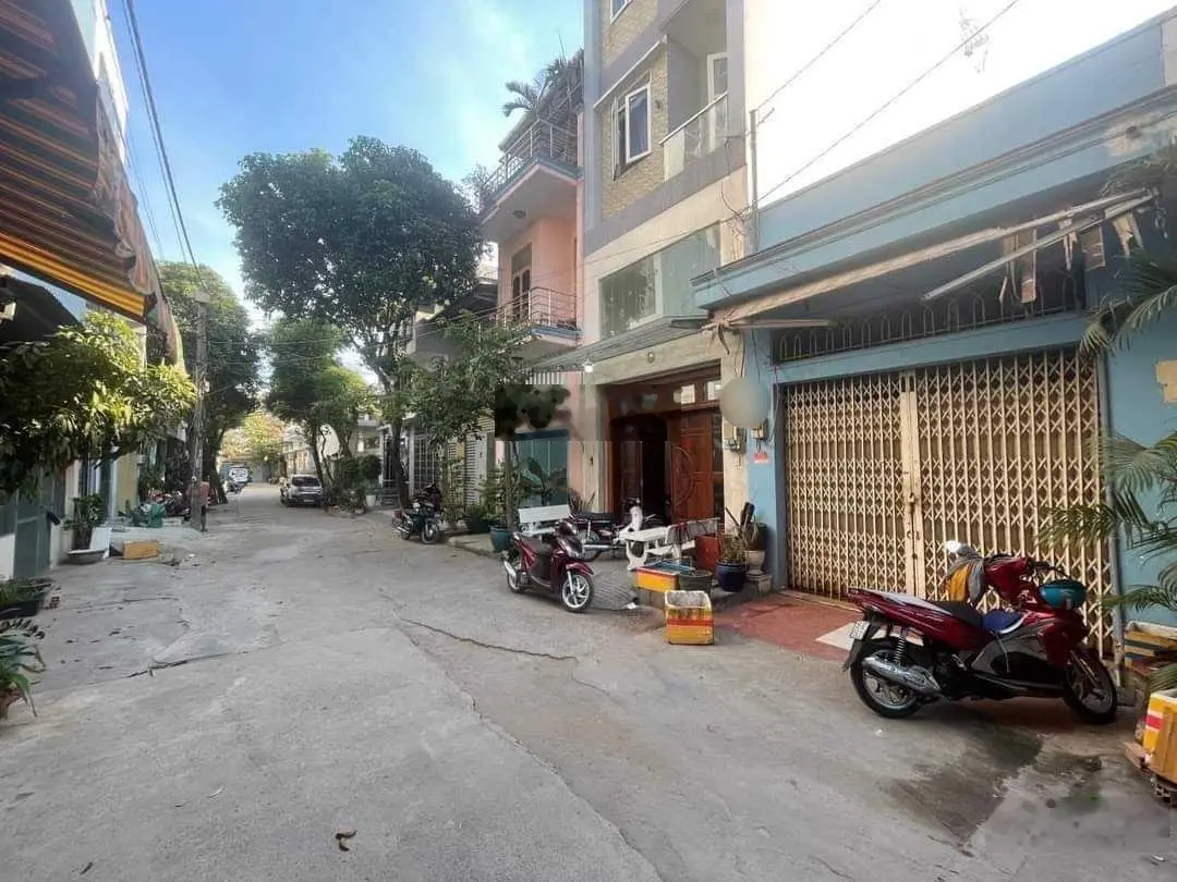 Hẻm ô tô Hương Lộ 2, sát mặt tiền - 80m2 (4x20m) - nhỉnh 4 tỷ