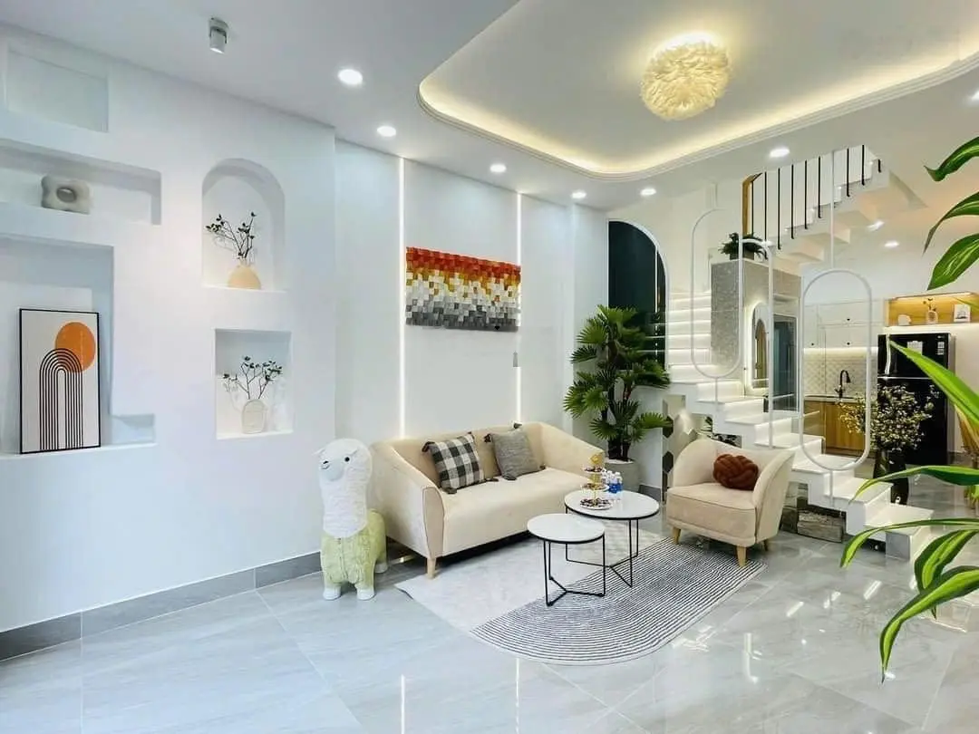 Bán nhà 2 tầng 31m2 chỉ 1tỷ850 Cao Thắng, P12, Q10. Gần BV Bình Dân, chợ Hồ Thị Kỹ. Sẵn sổ, hẻm 6m.
