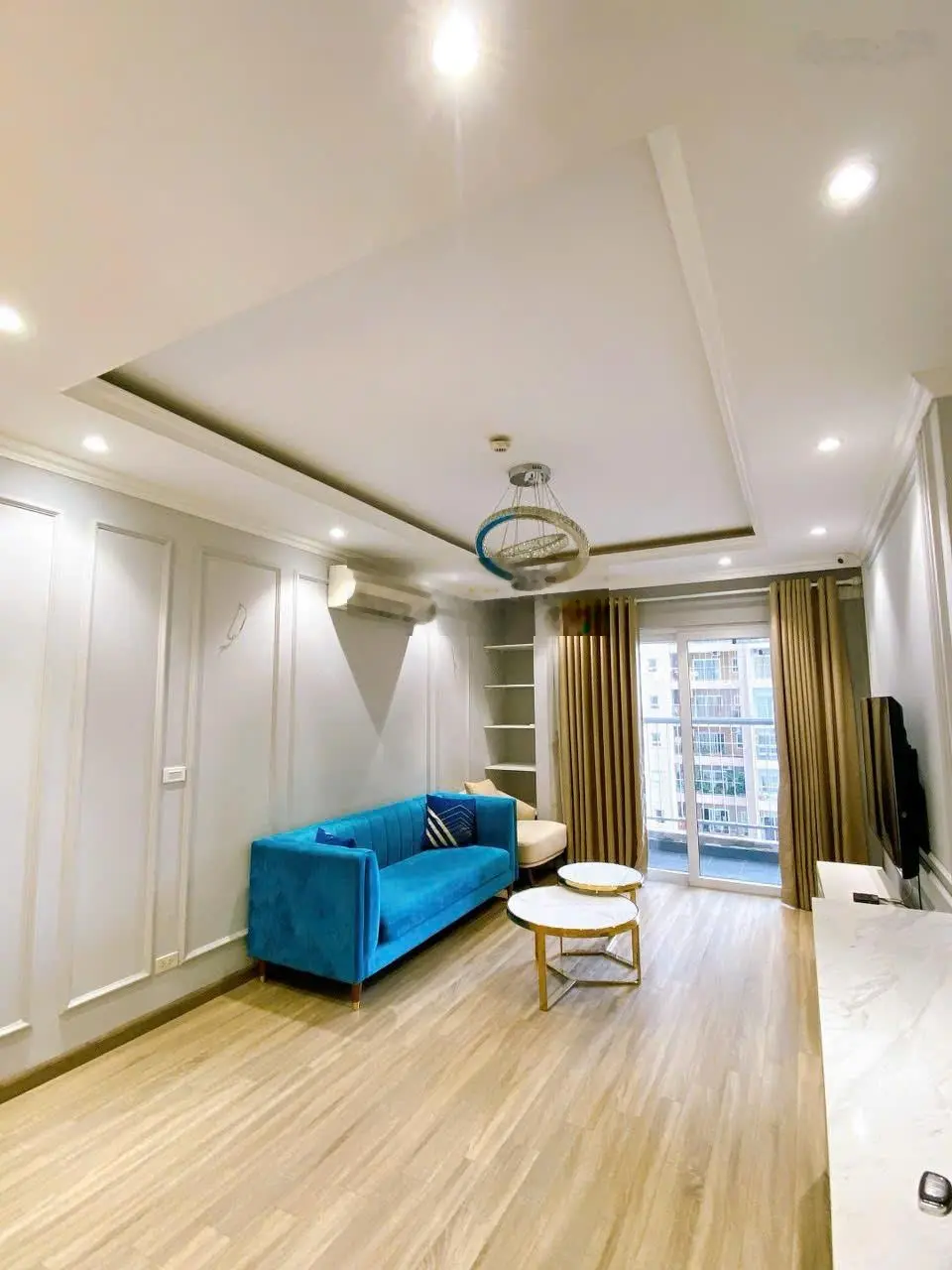 Bán căn hộ Golden Palace Mễ Trì 90m2 2PN 2VS 5.7 tỷ nhà đẹp, tầng trung