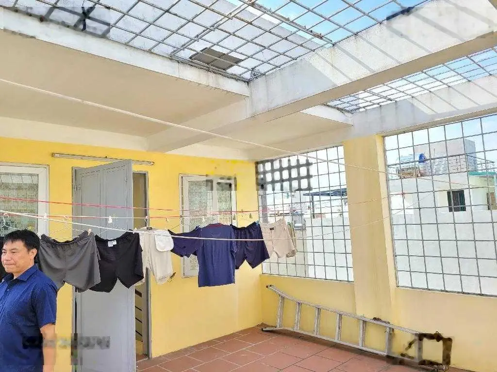 Nhà dân xây 5 tầng cực kỳ chắc chắn, 100m2, gara ô tô, ngõ ô tô thông, cực hiếm