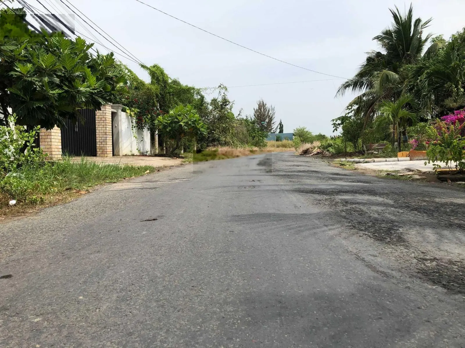 211,9m2 (6m x 35m) nhà hoàn công, mặt tiền đường Liên Ấp 3 - 4, ô tô tận nơi