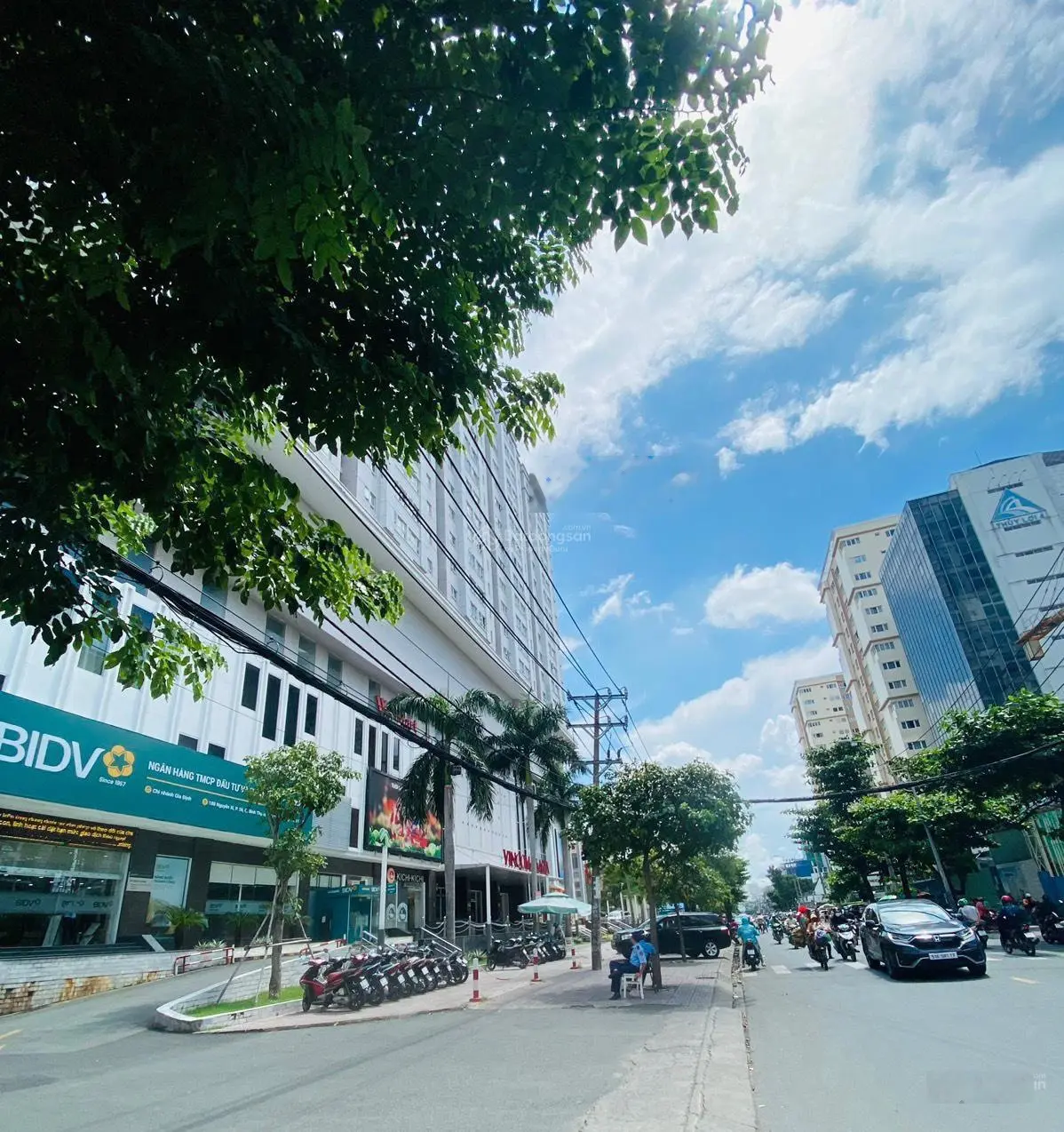 Giảm giá bán gấp nhà 2 tầng, góc 2 MT Nguyễn Xí, Nơ Trang Long, P13 Bình Thạnh, giá 17,5 tỷ