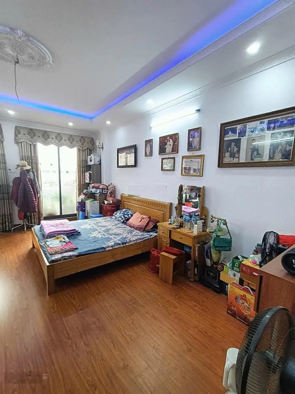 Bán nhà Hoàng Mai, ô tô đỗ cửa, nhà thoáng trước sau, ngõ thông tứ phía,