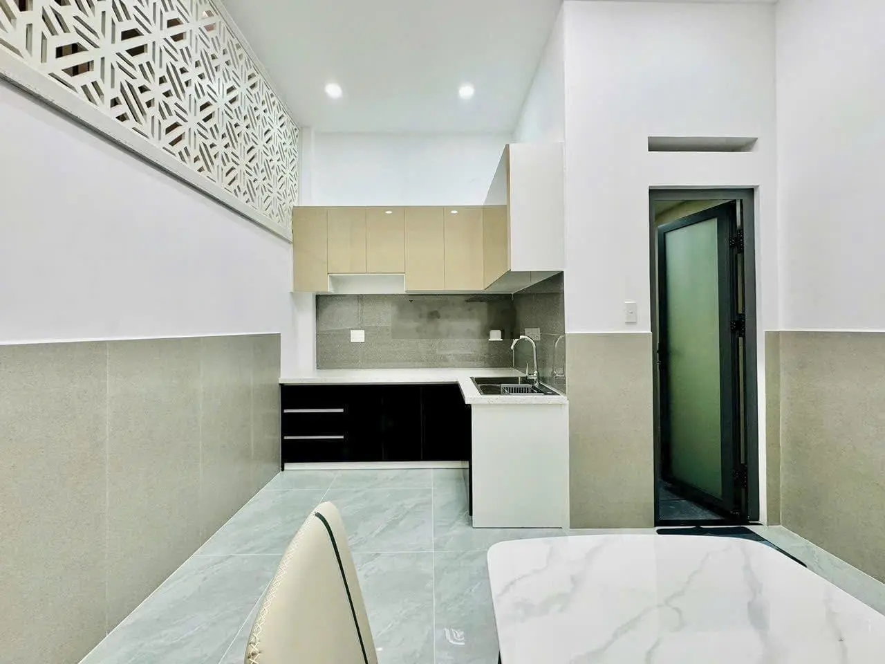 Bán gấp nhà đường số 11, Trường Thọ, Thủ Đức.DT 50,4m2.Giá 1,95 tỷ