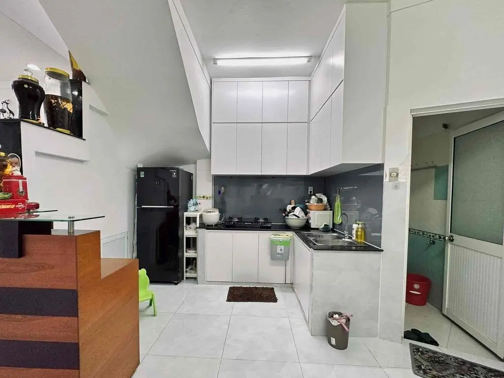 HOÀNG HOA THÁM, P6, BÌNH THẠNH - HẺM Ô TÔ- 50M2 (5x10) A4 - HƠN 7 TỶ.