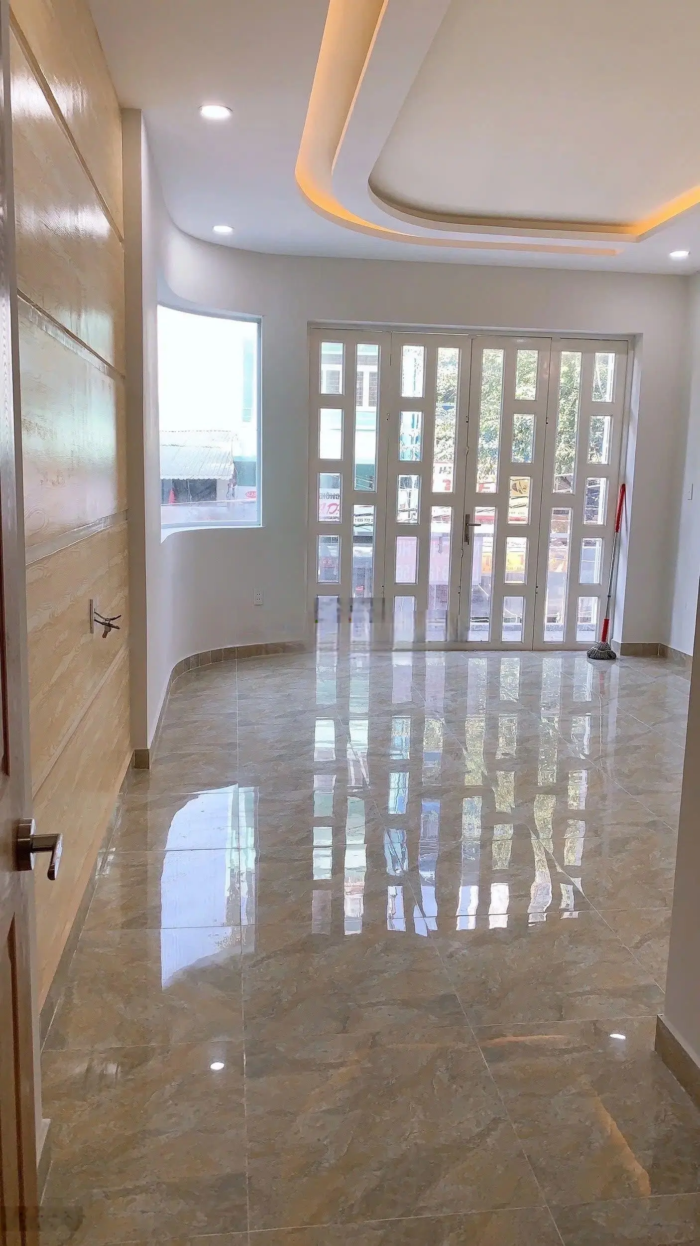 Bán căn nhà gần BV Bệnh Nhiệt Đới 40m2 Phan Văn Trị, P2, Q5. Có sổ hồng sẵn, hẻm oto 7m