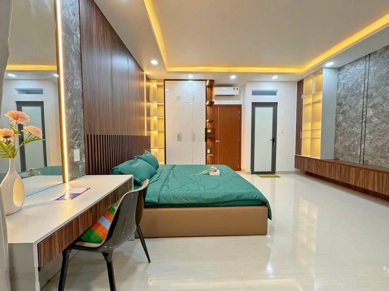 Cần bán khách sạn 8 tầng vị trí đắc địa đường Võ Thị Sáu, p.Thắng Tam. Tp.Vũng Tàu, giá siêu đầu tư