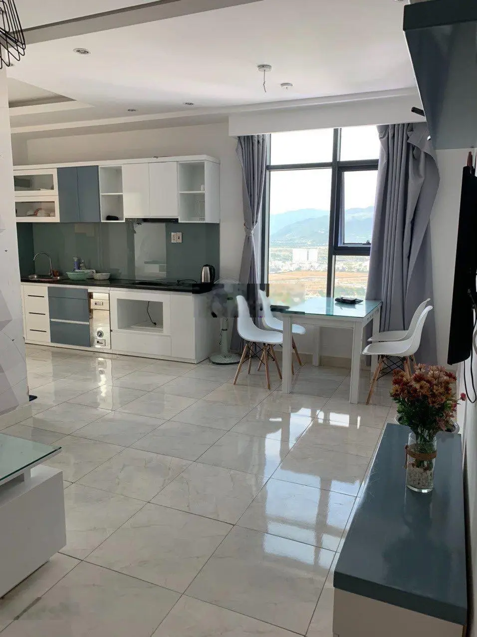 Bán căn góc Mường Thanh 60 Trần Phú view biển tuyệt đẹp! Giá chỉ 1tỷ350triệu