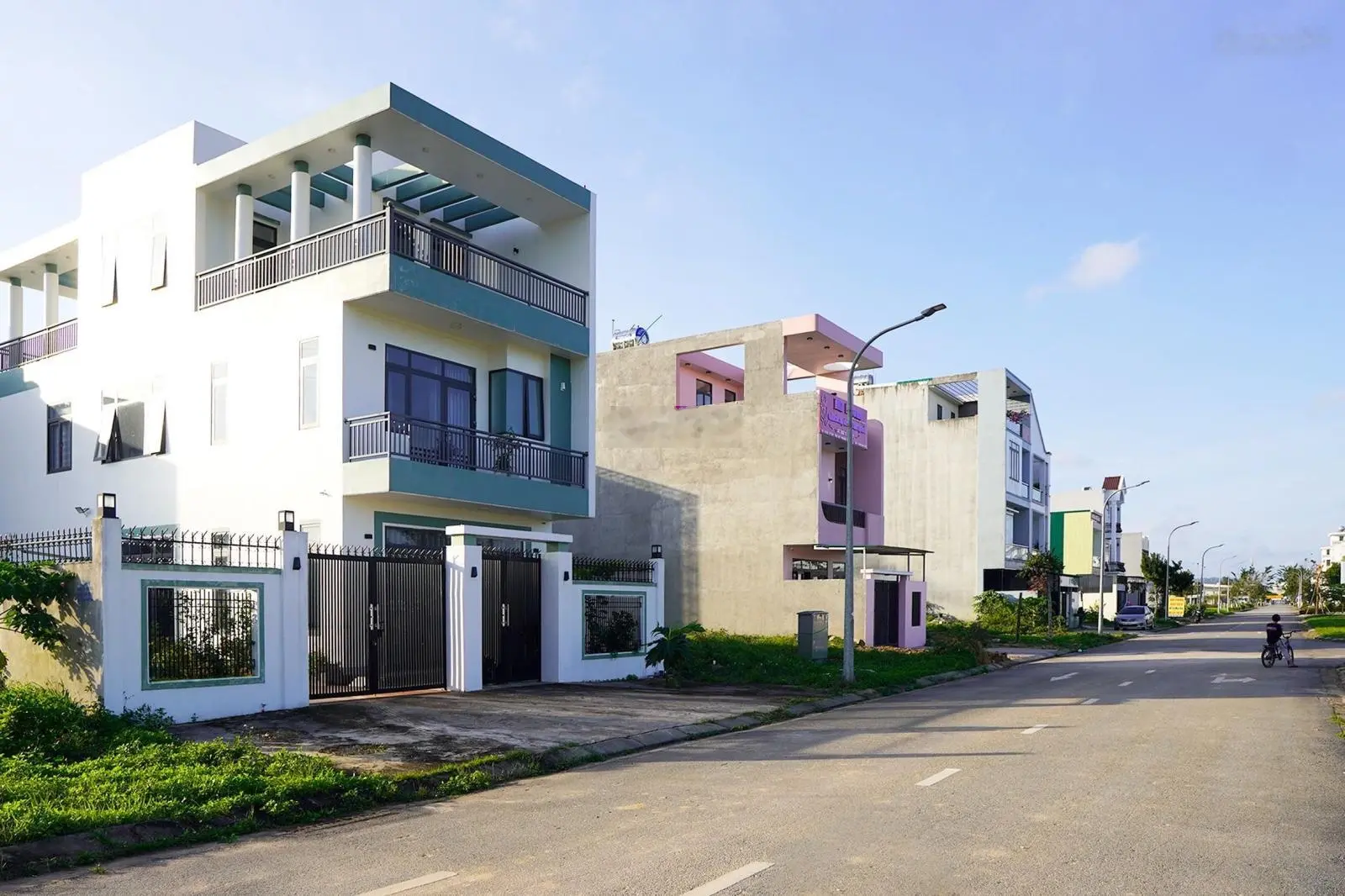 Đất biệt thự ven sông, view công viên bờ sông ngay trung tâm thành phố Quảng Ngãi