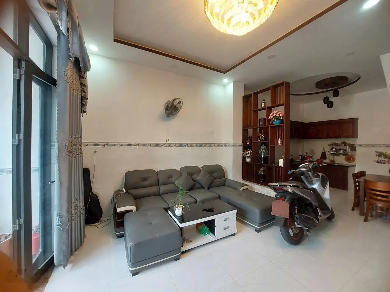 Bán nhà 3 tầng hẻm Nguyễn Khuyến - P. Vĩnh Hải - TP. Nha Trang. DT 55m2 giá 3,3 tỷ