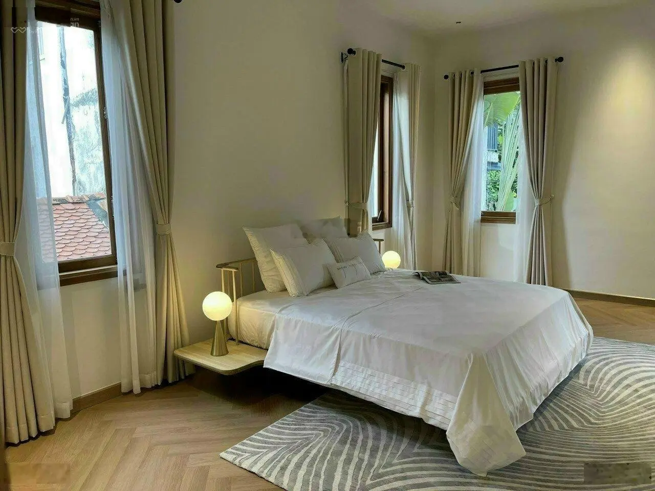 Biệt thự đẹp vào ở ngay, thiết kế phong cách Địa Trung Hải, vườn nhật, khuôn đất siêu đẹp 20X25