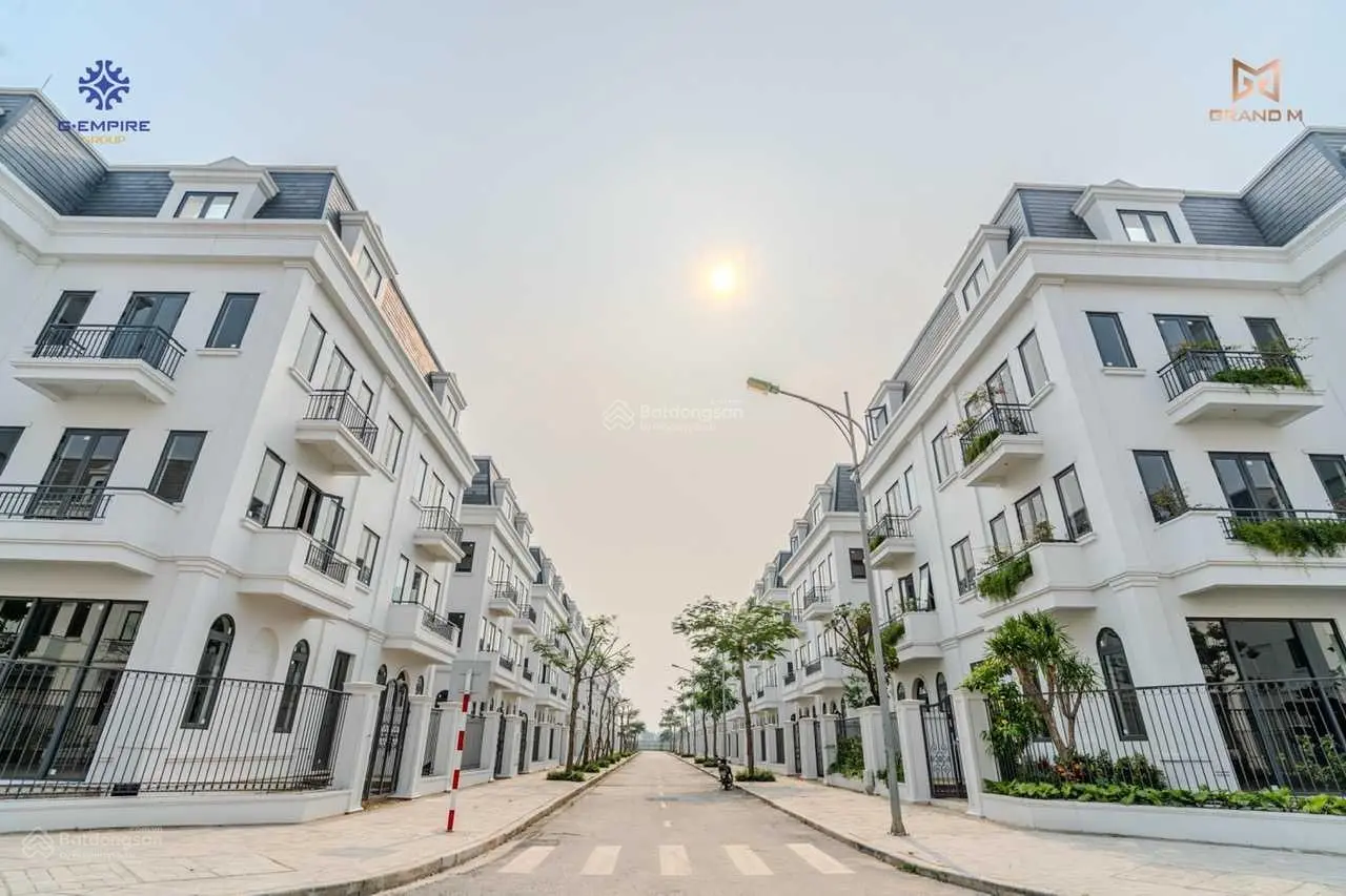 Sở hữu biệt thự nhà vườn sổ đỏ cầm tay, nhận nhà ở ngay tại Quận Hà Đông. LH: 0919 561 ***