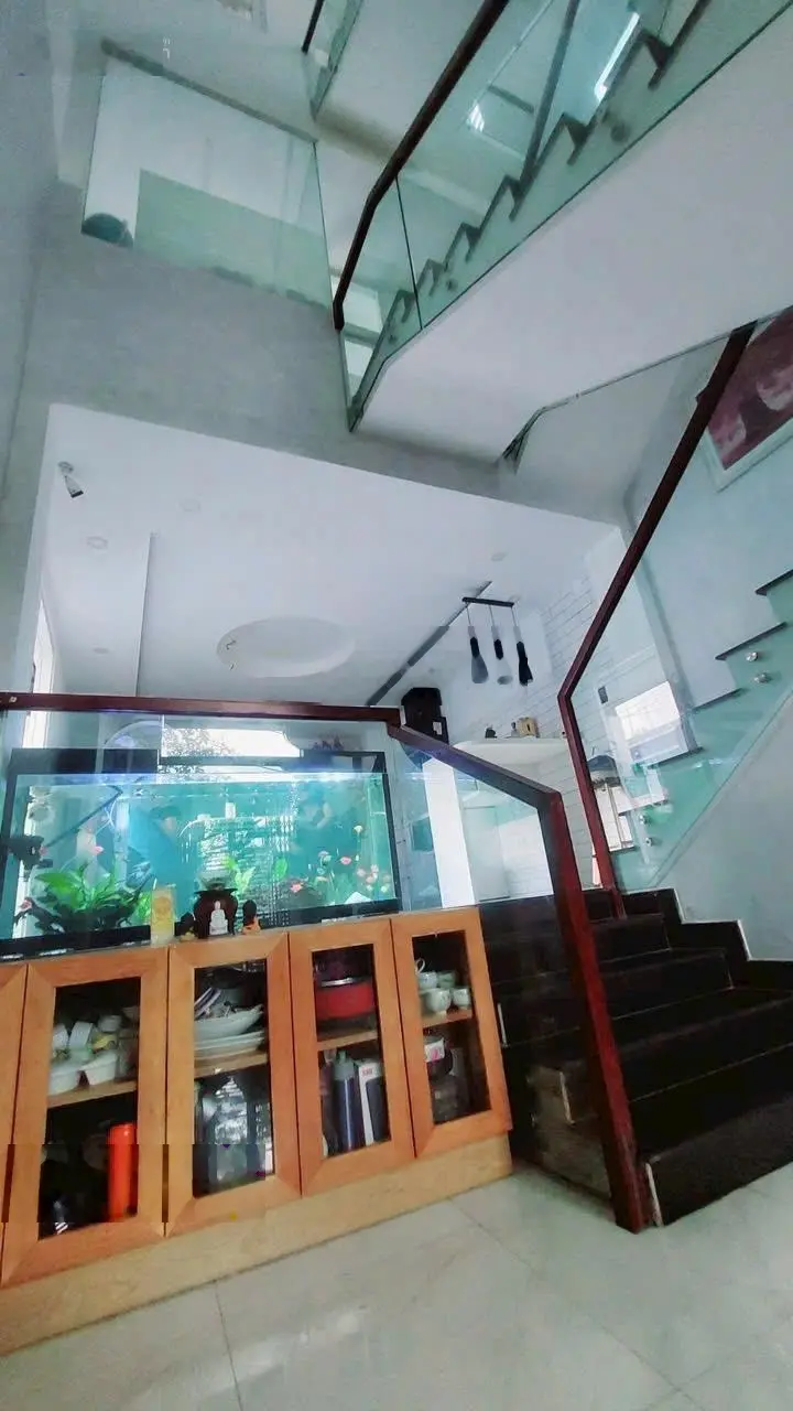 Cực Gấp_Nhà 3 Tầng Hoàn Công Mới Full Nội Thất Ở Ngay, Đường 11 Trường Thọ Thủ Đức_ Chào 7.35 tỷ