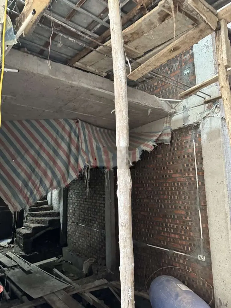 Bán nhà gia quất 30m2 xây 5tầng giá rẻ nhất khu vực