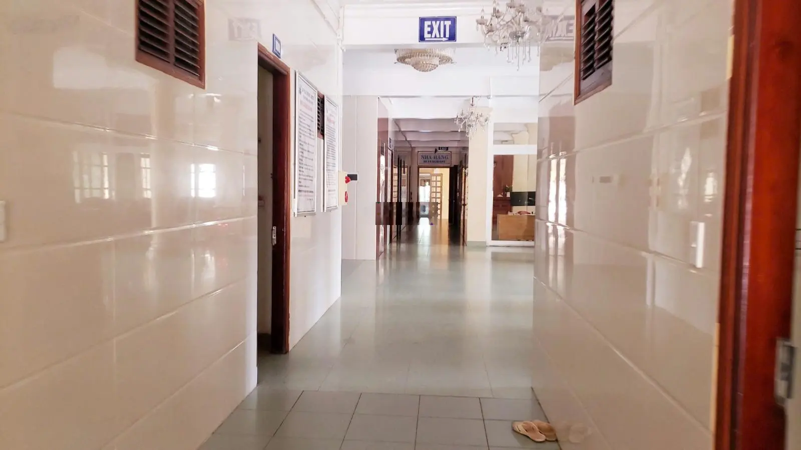 Chính chủ bán nhanh Khách Sạn Ban Mai siêu rộng đẹp tại biển Trương Pháp - Đồng Hới - Quảng Bình