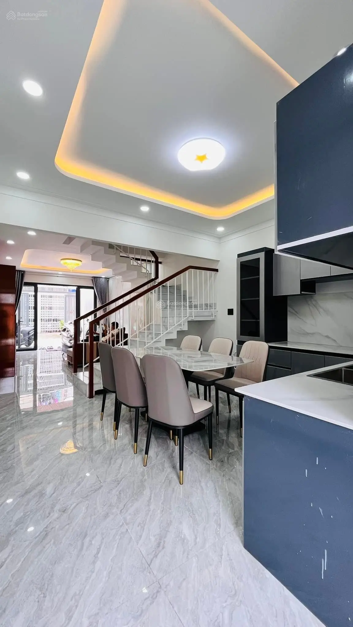 Nhà Mới ngay Picity đường nhựa thông xe hơi rộng 6m