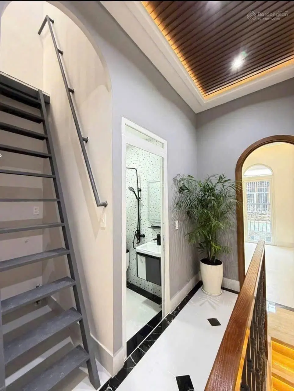 [ Quận 6 ] 5 tỷ 500 ( Nắm Chủ ) Chính chủ gởi bán Nhà hẻm 1/ đg Minh Phụng, P6 Q6.