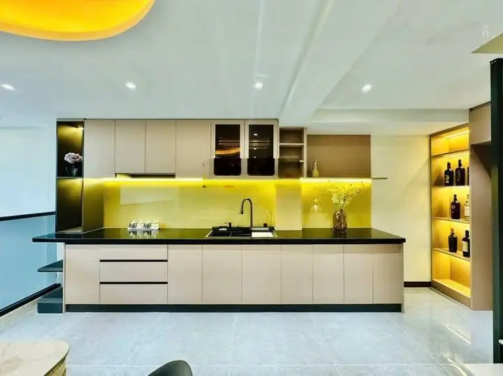 Siêu phẩm nhà ngộp đ.Nam Cao, Quận 9. Giá 2,35 tỷ, DT 64m2, LH Như 0766372453, sang tên ngay