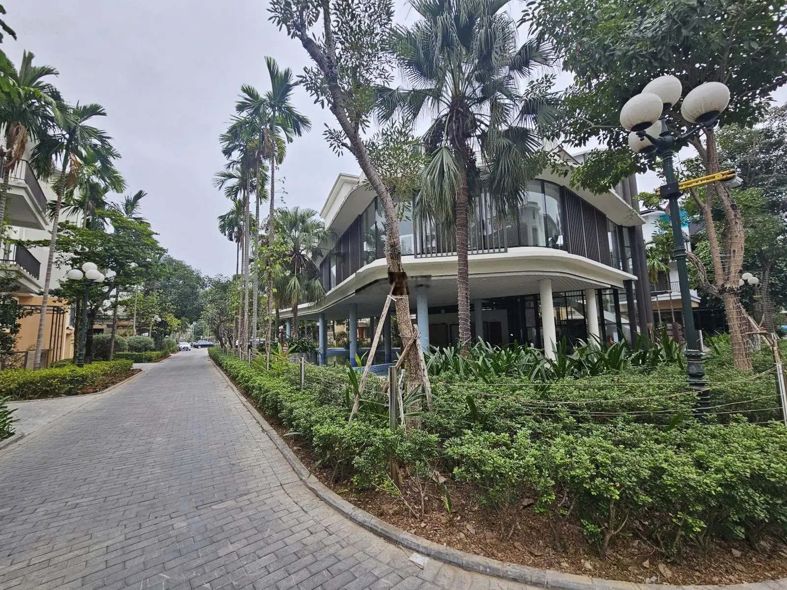Chủ nhờ bán nhanh căn liền kề HUD Trầu Cau đã hoàn thiện ngoài tại thành phố Bắc Ninh