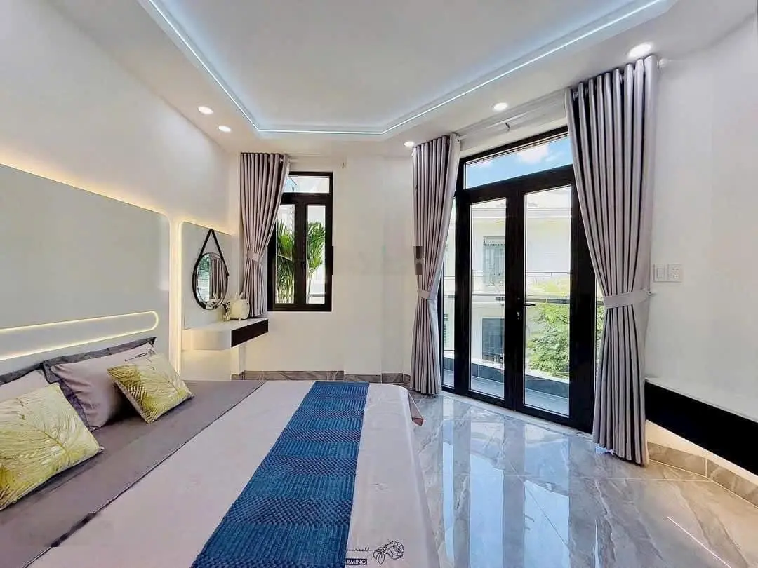 Chính Chủ Bán Gấp Căn Siêu Đẹp Cho Anh Chị Nguyễn Văn Đừng P5 Q5,57.2m2,Giá 7 tỷ 1 Sổ Hồng Riêng