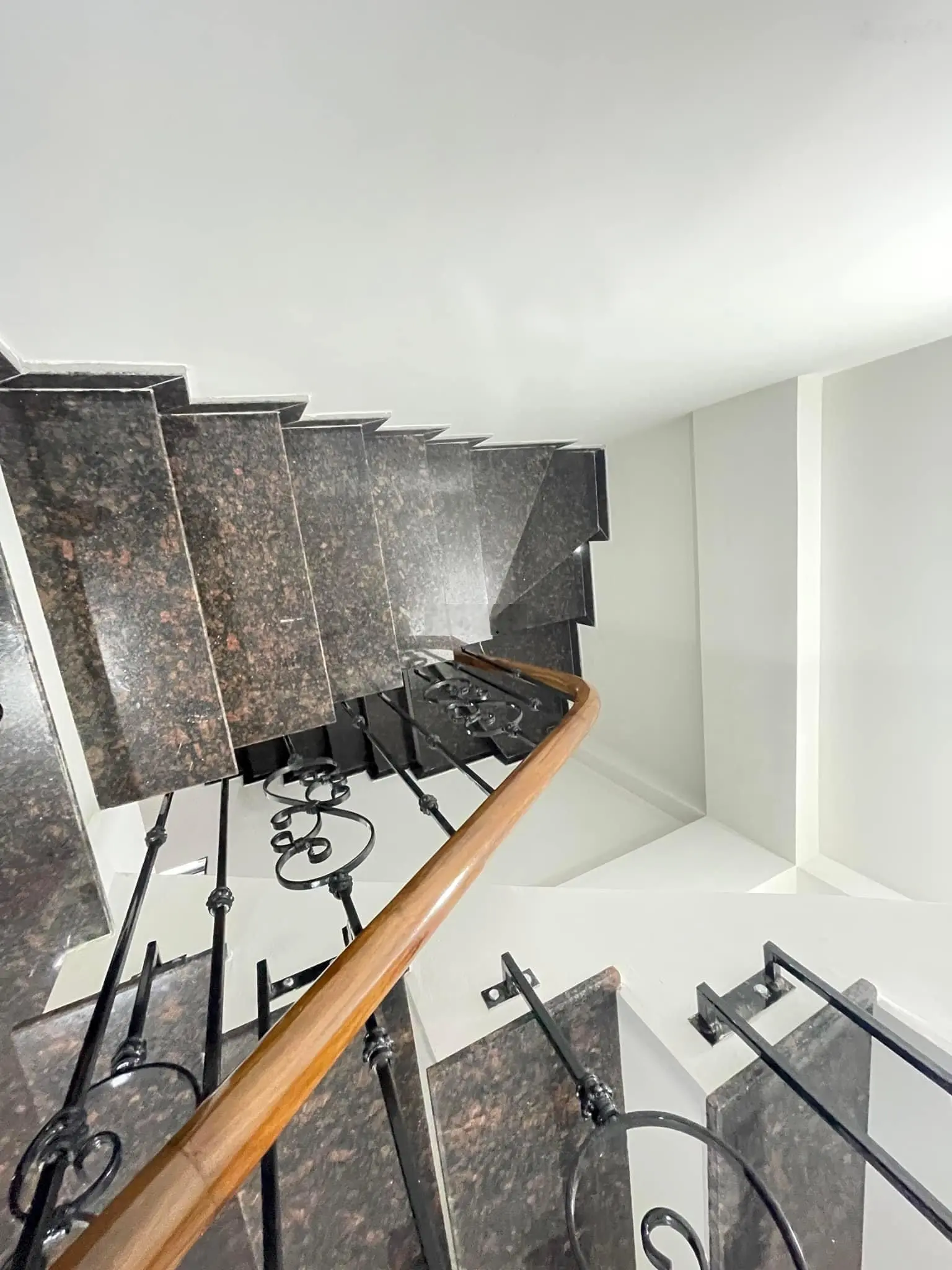 Bán Nhà Giêng Nguyễn Khang Cầu Giấy 64m2