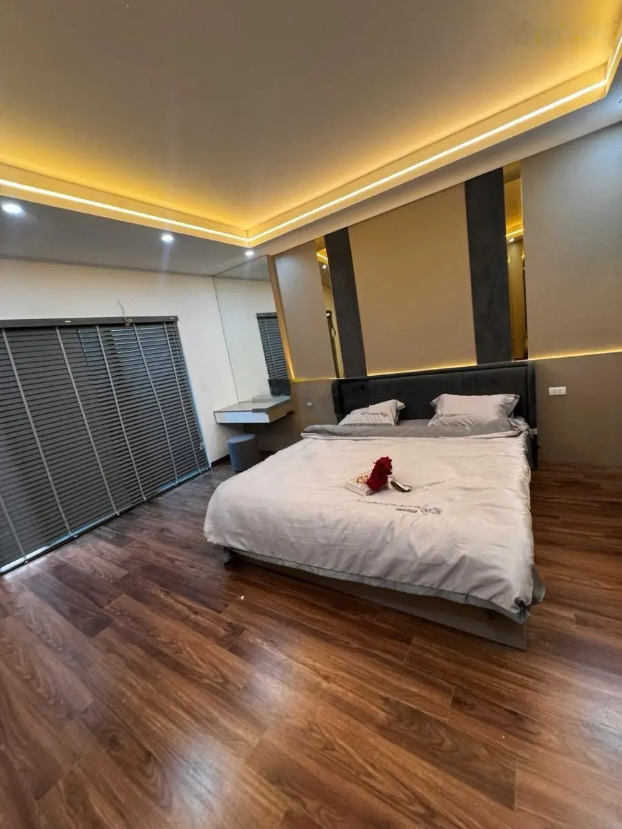 Siêu phẩm! Nhà mới koong - Xuân La - Tây Hồ - tặng full nội thất - 32m2 * 5 tầng - MT 4.3m - 7.8 tỷ