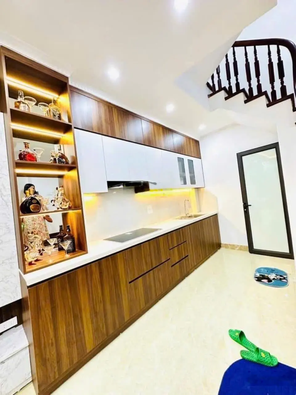 Siêu phẩm, bán nhà văn trì, xây mới ô tô đỗ cổng, ngõ nông rộng, 36m, 5.8 tỷ