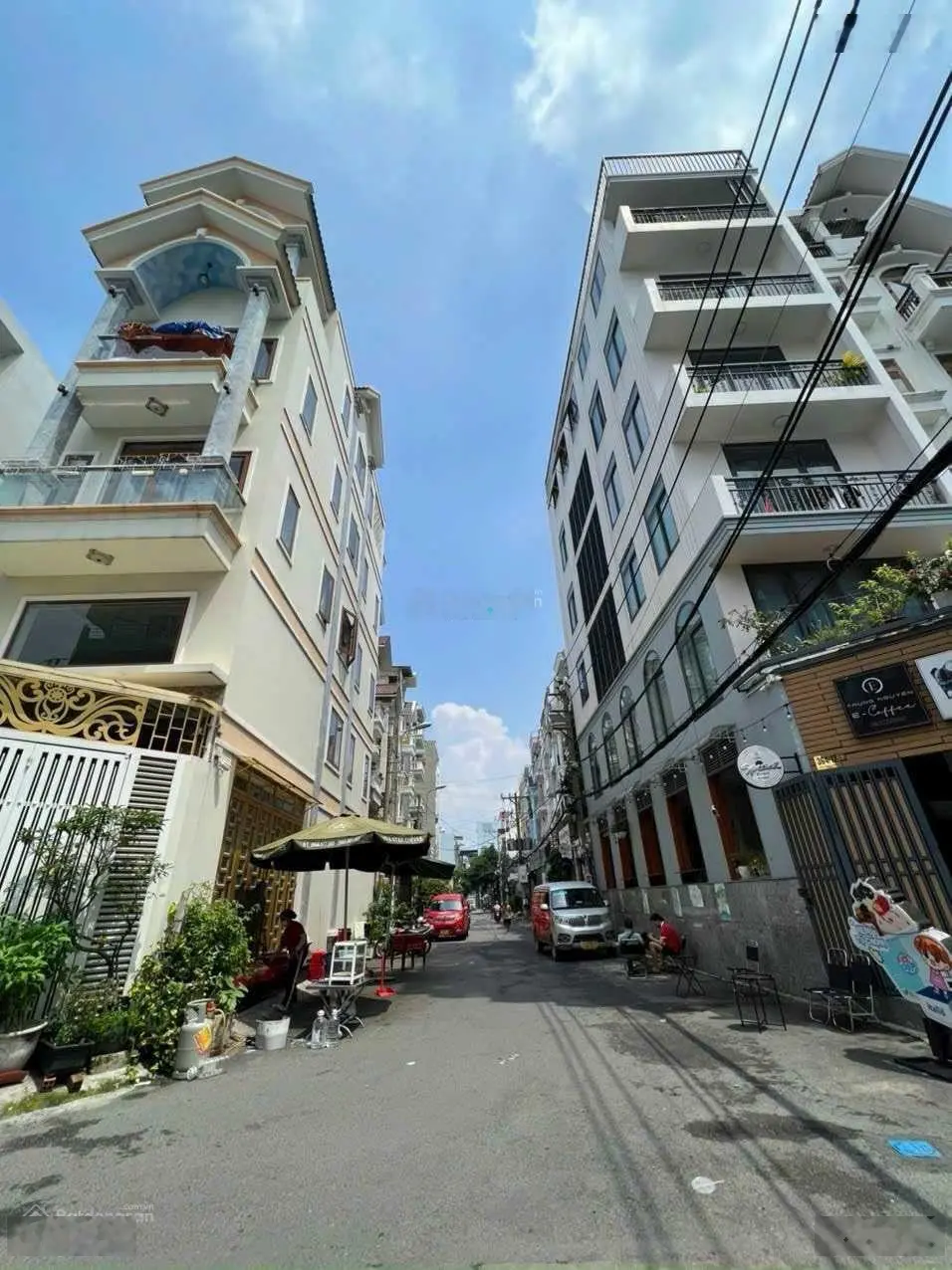 Bán lô đất góc 2 MTKD Dương Quảng Hàm ĐH Văn Lang (DT: 107m2 - XDM: 7 tầng) khu đồng bộ văn phòng