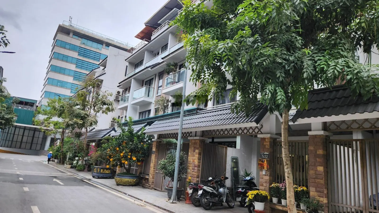 Bán nhà phân lô, phố Minh Khai, Hai Bà Trưng, HN. 95m2, MT 5m, 5 tầng. Ô tô tải tránh, Chỉ 285tr/m2