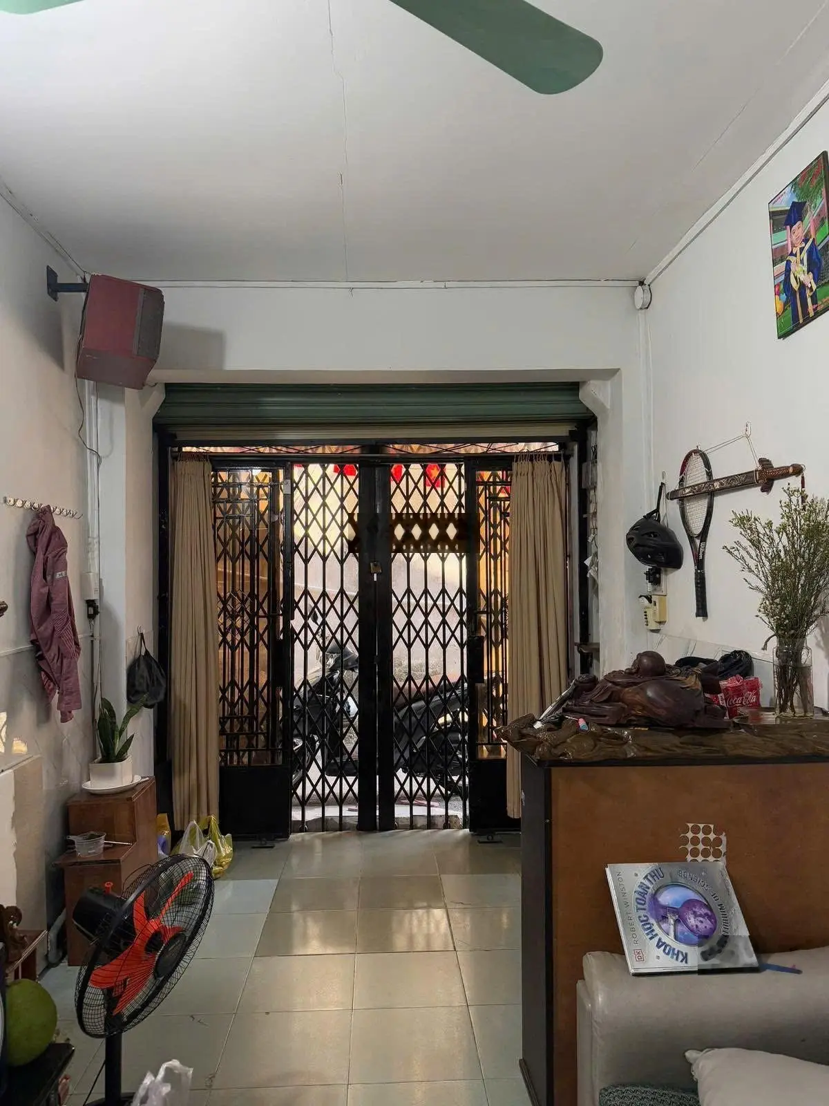 Chính chủ cần bán nhà 3 tầng sát hẻm xe hơi Bùi Đình Túy, P.12