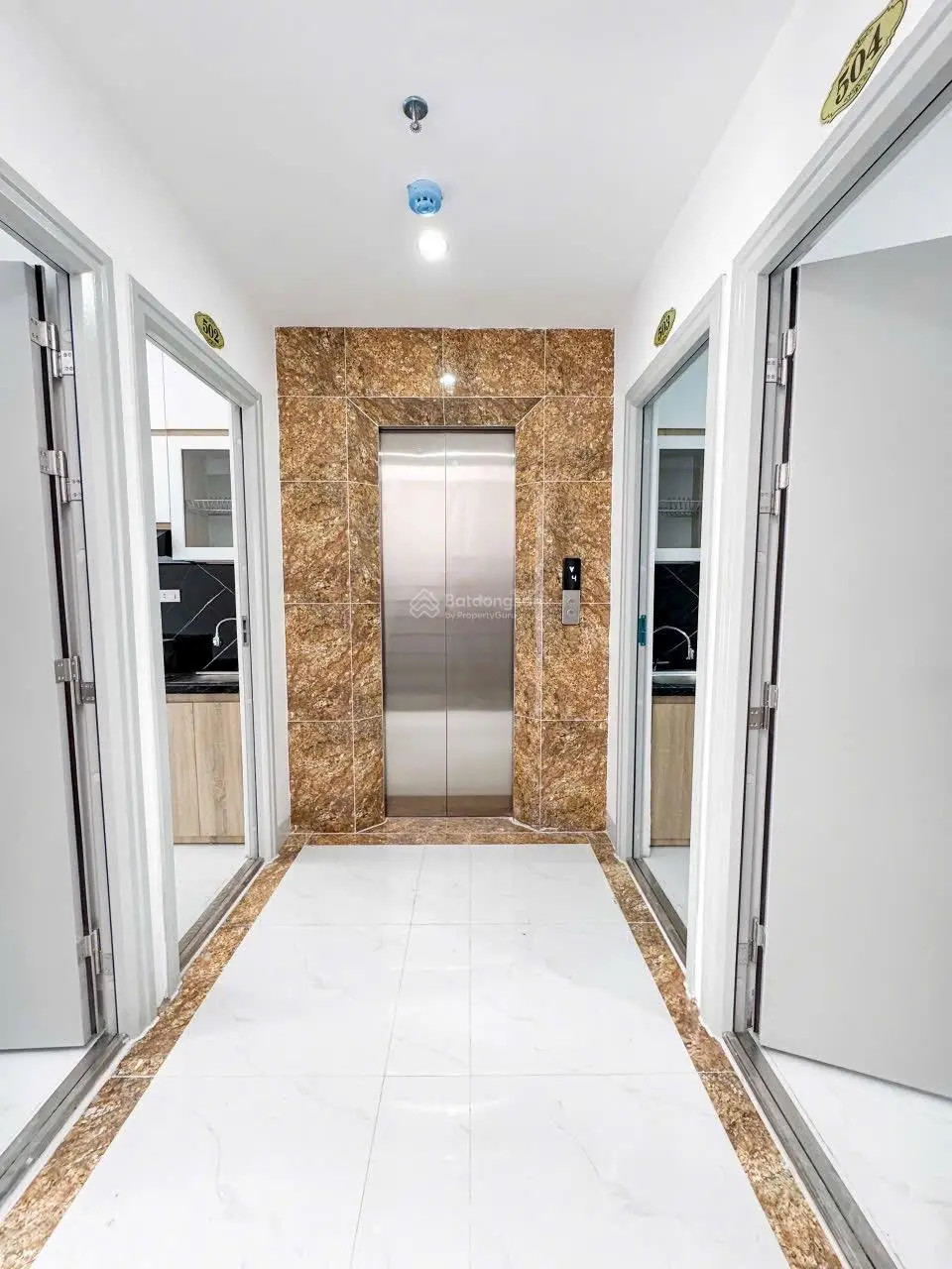 Bán nhà riêng hoàng hoa thám 35m2 6 tầng giá 7.9 tỷ mặt tiền 5m nhà đẹp mới xây thang máy