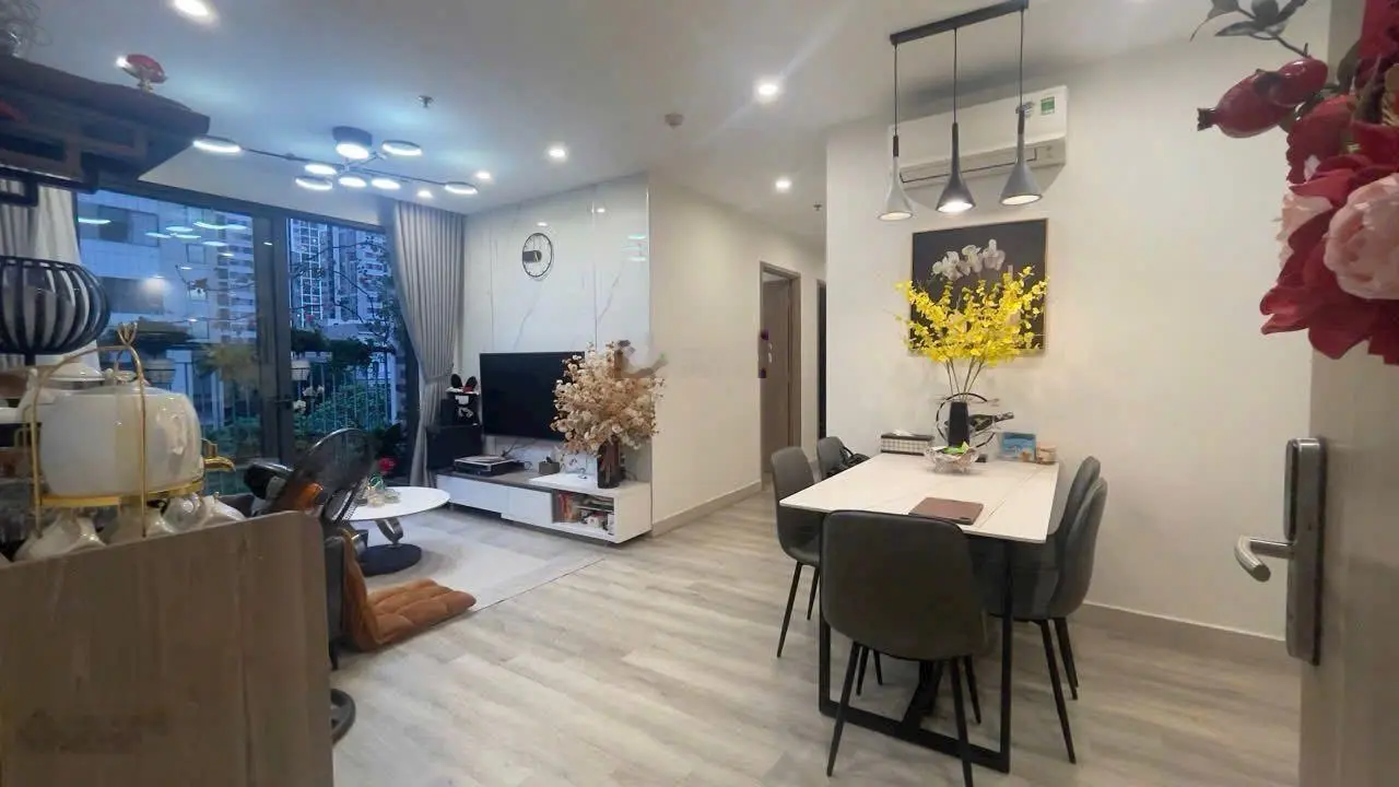 Bán nhanh căn hộ 3PN - 75m2 giá 4,8 tỷ dự án. Vin Smart City full nội thất