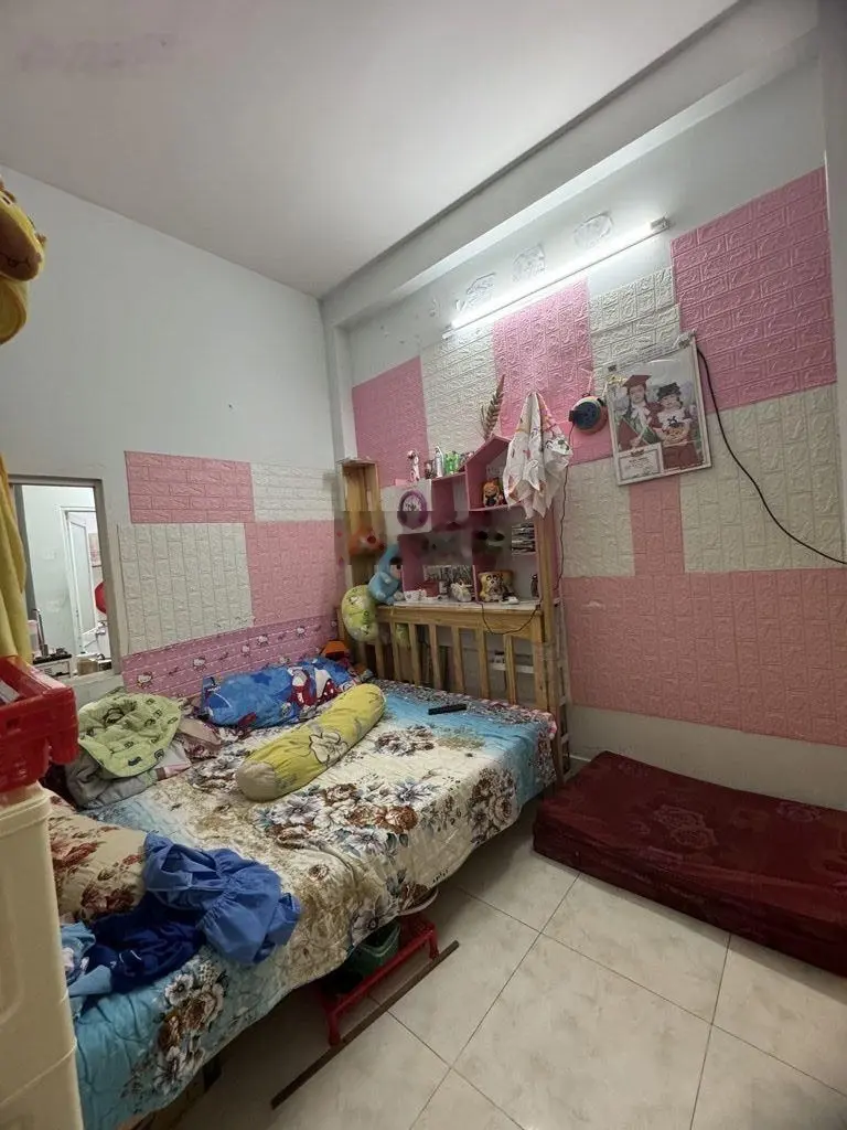Bán nhà đẹp tại đường mã lò, giá tốt nhất chỉ 6,7 tỷ, 80m2, 4pn, 3pt