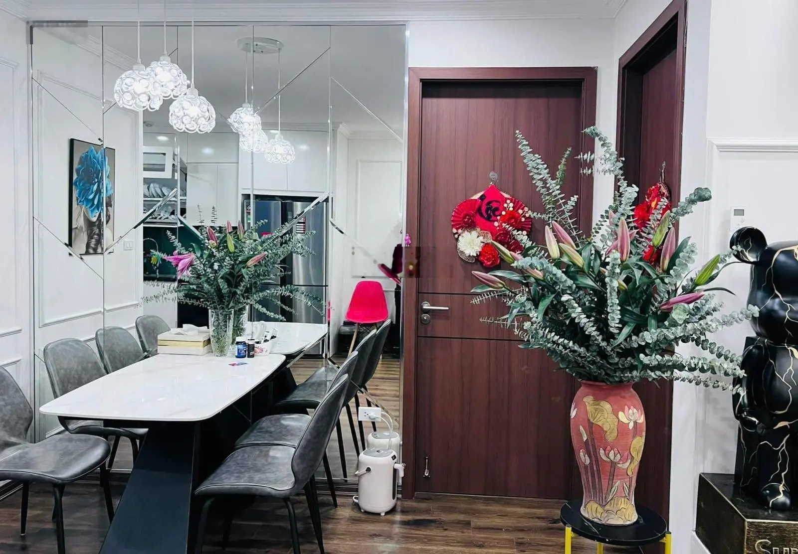 Chính chủ cần tiền bán gấp căn 69,9m giá giảm sâu chỉ 3 tỷ xx căn 2N,2VS toà Thăng Long Capital