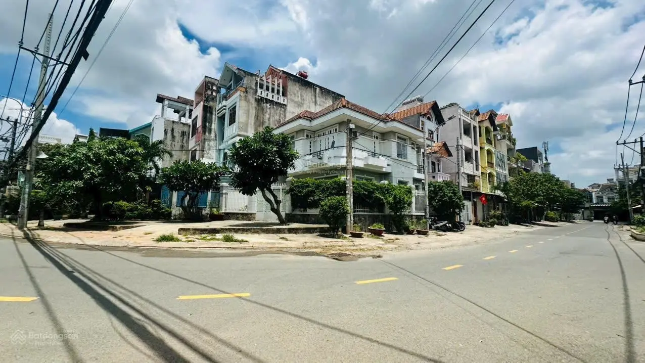 Bán nhà Hoàng Diệu 2 - Thủ Đức - 100m2 - Ngang 5m - hẻm xe hơi 8m - thu nhập: 12triệu/tháng