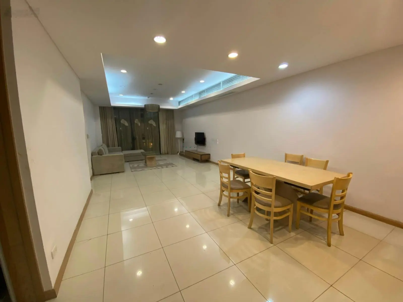 Bán gấp căn hộ siêu hiếm 133m2 thiết kế 3 ngủ tại dolphin plaza - chất lượng đẹp, nhiều tiện ích