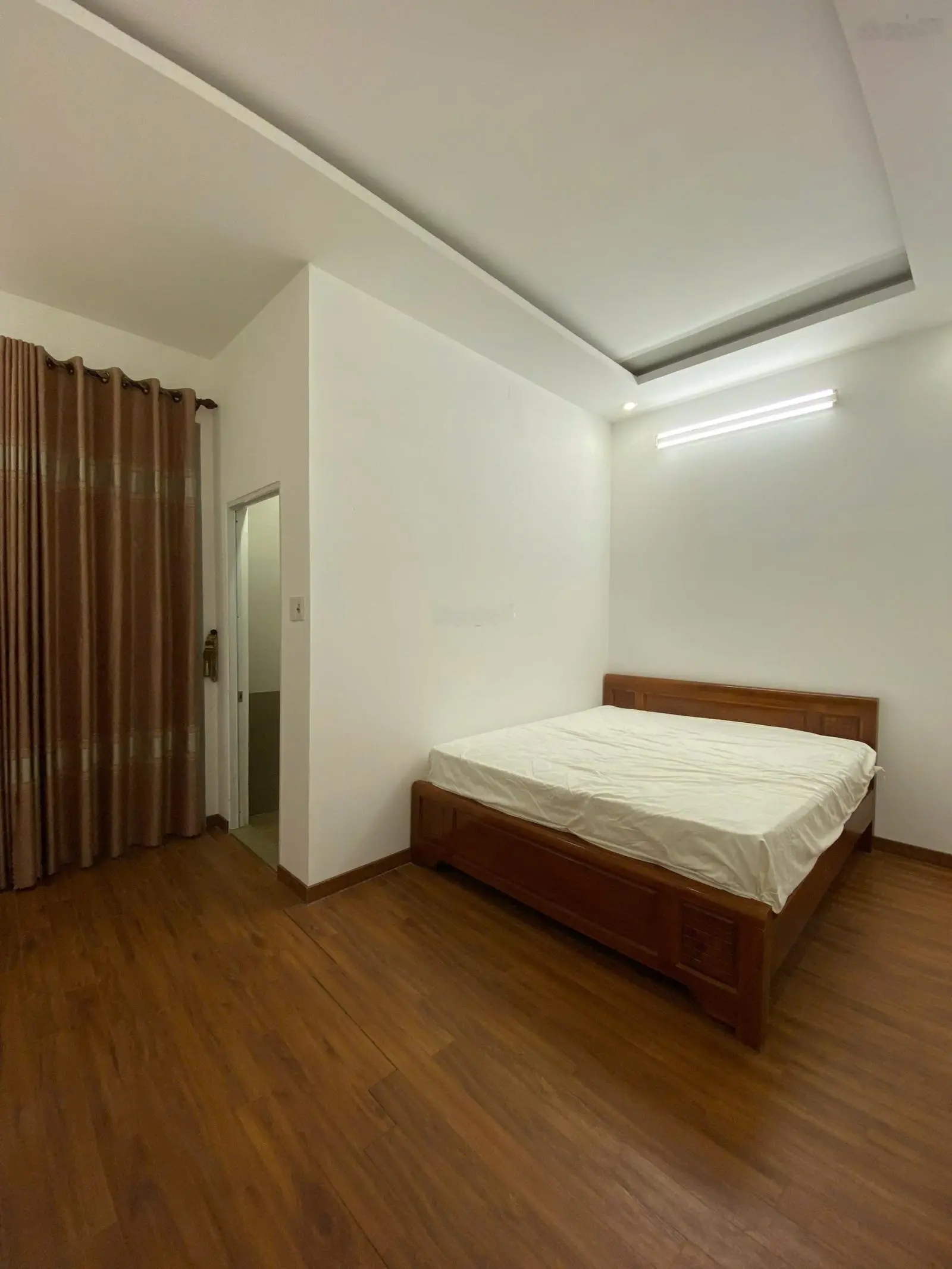 Bán nhanh nhà 4 tầng đường An Thượng 38, ngay trung tâm phố Tây An Thượng sầm uất - doanh thu 45tr
