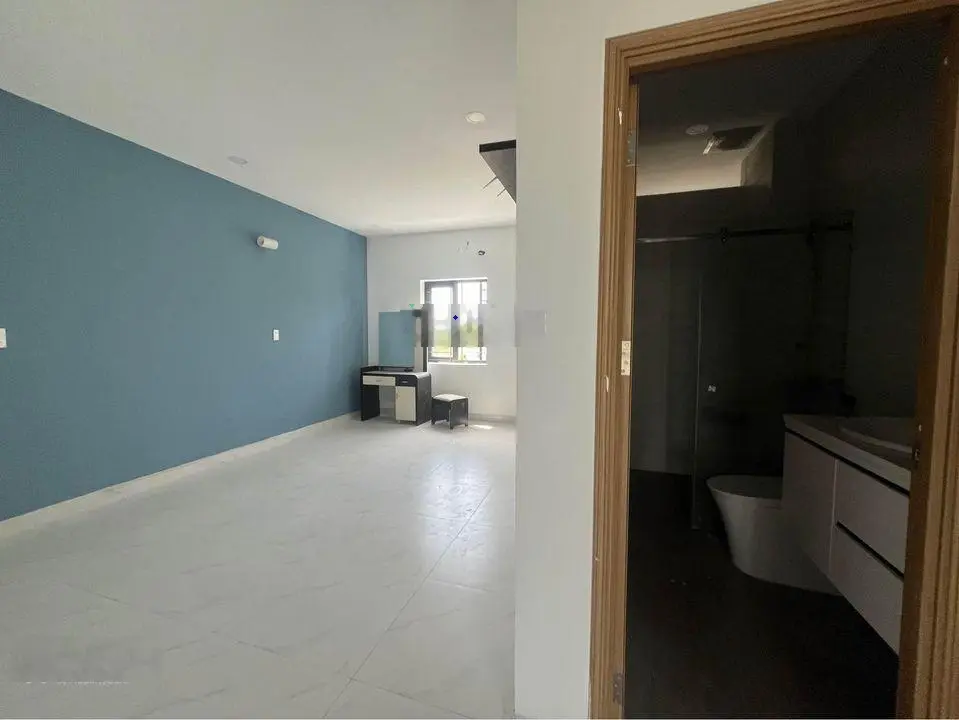 Cần bán gấp nhà 3 tầng mặt đường HL46 Vĩnh Trung - TP. Nha Trang ngang hơn 8m (giá tốt)