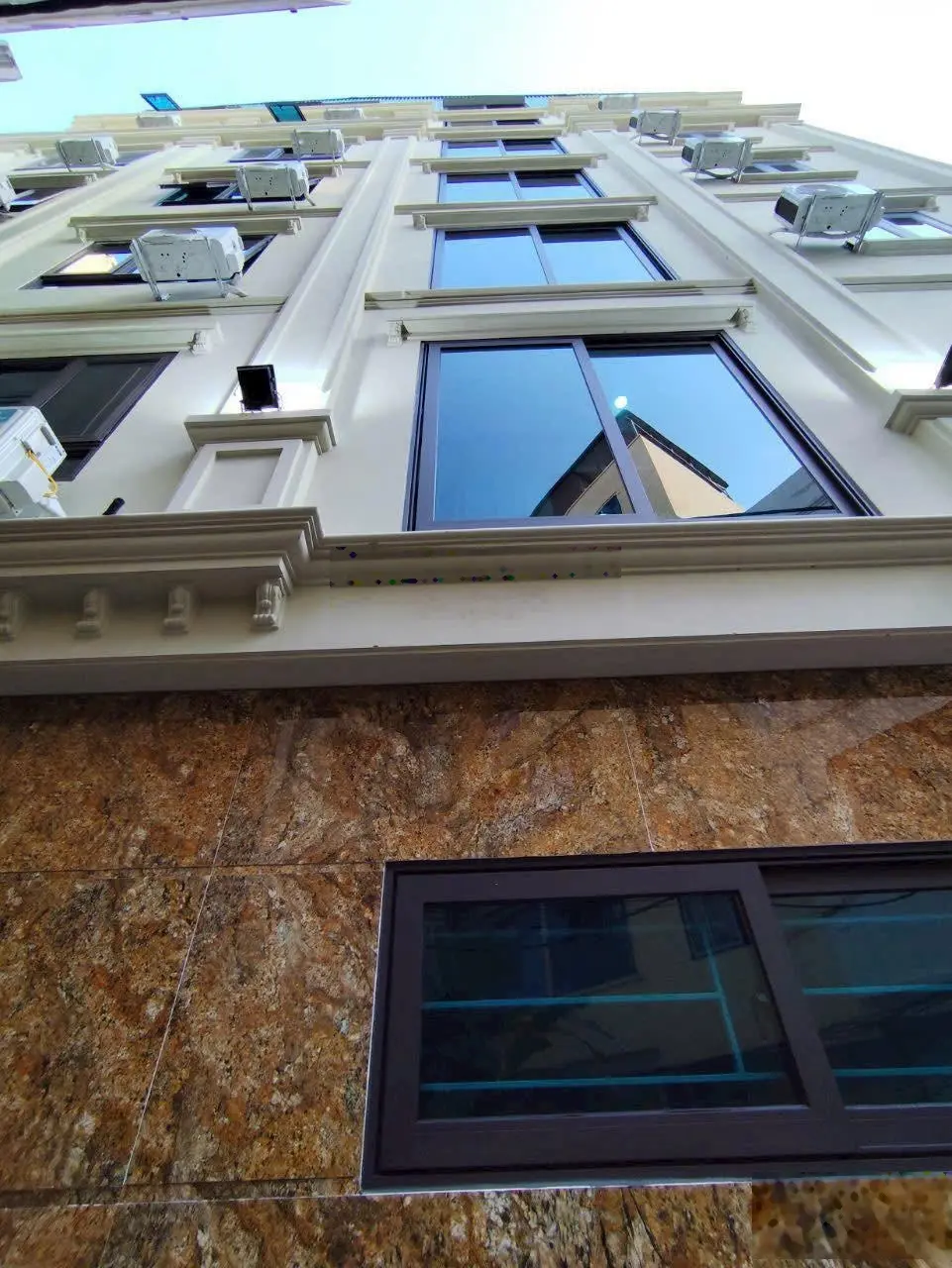 Toà căn hộ dịch vụ Hồ Tùng Mậu 60m2 - 7 tầng 17 phòng. Lô góc, ngõ thông, 30m ra phố