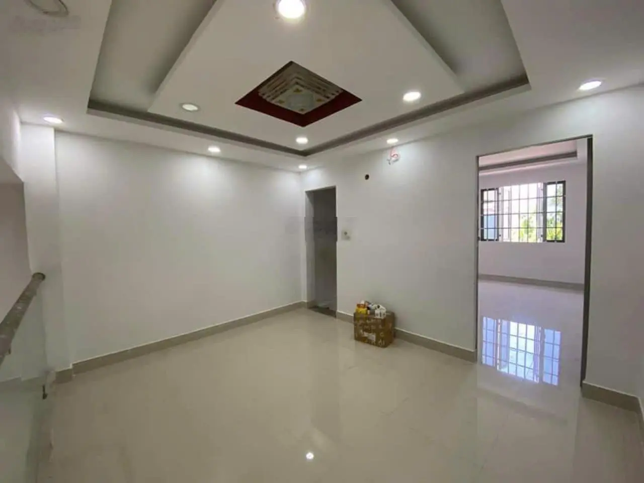 Bán nhà nguyên căn ngay trung tâm thành phố thủ đức