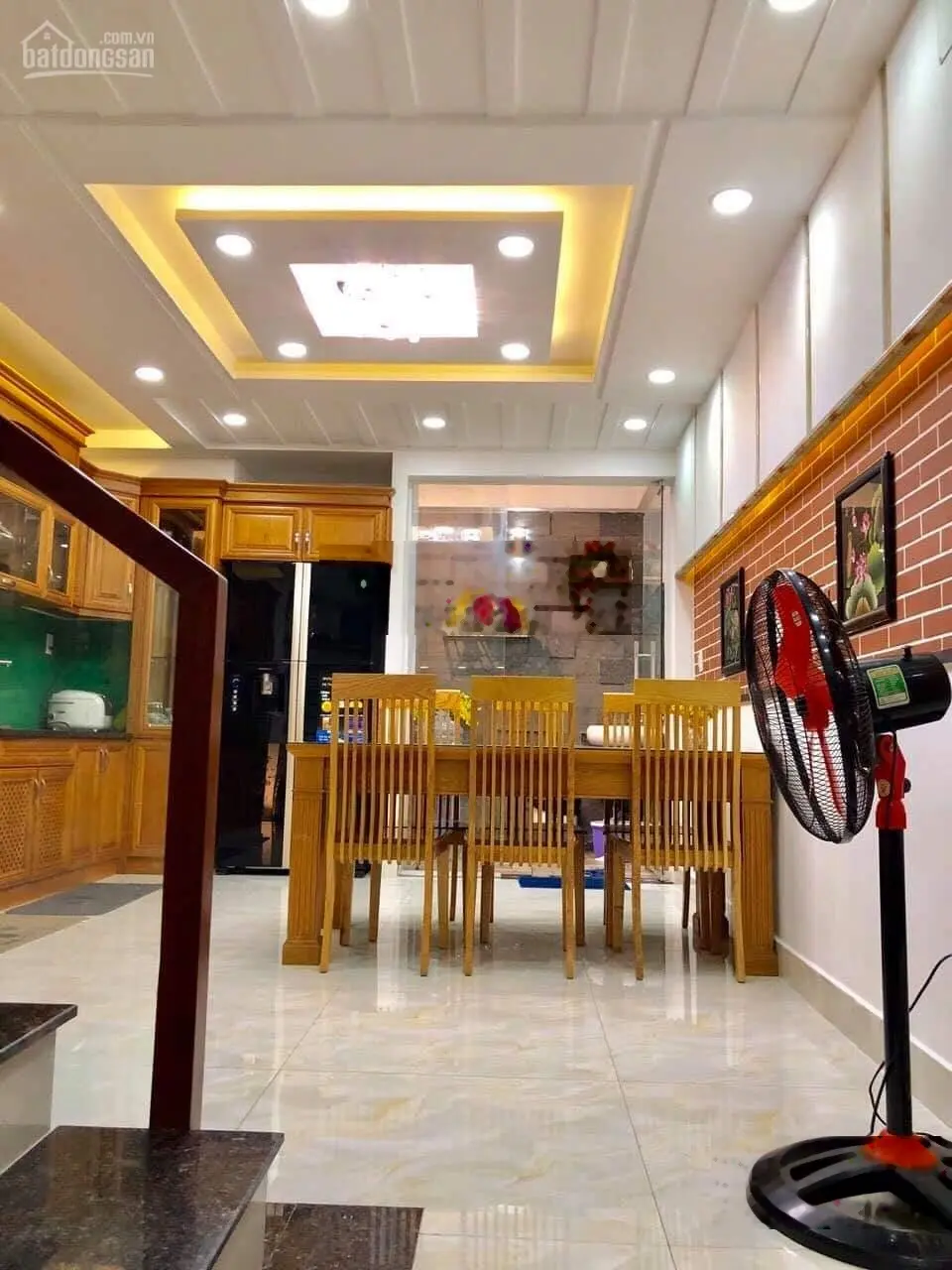 Bán gấp CHDV đường Lê Đức Thọ P16 GV DT: 10.5x22m hầm 6 lầu có 74 phòng ĐCT 260tr/th, giá 38 tỷ