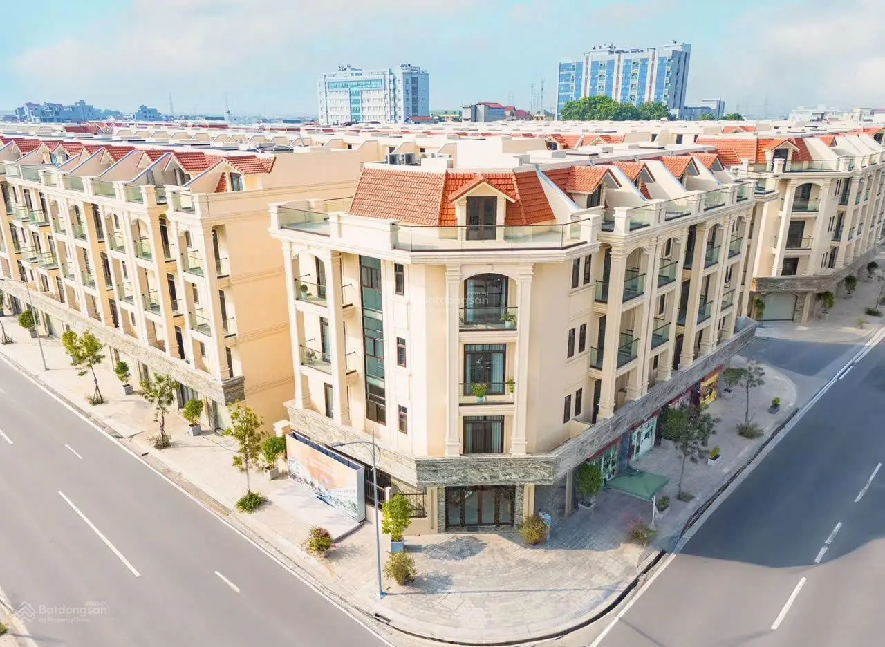 Bán shophouse Him Lam Thường Tín 12, x tỷ. DT 81m2, MT 5m, 5 tầng. Rẻ nhất thị trường