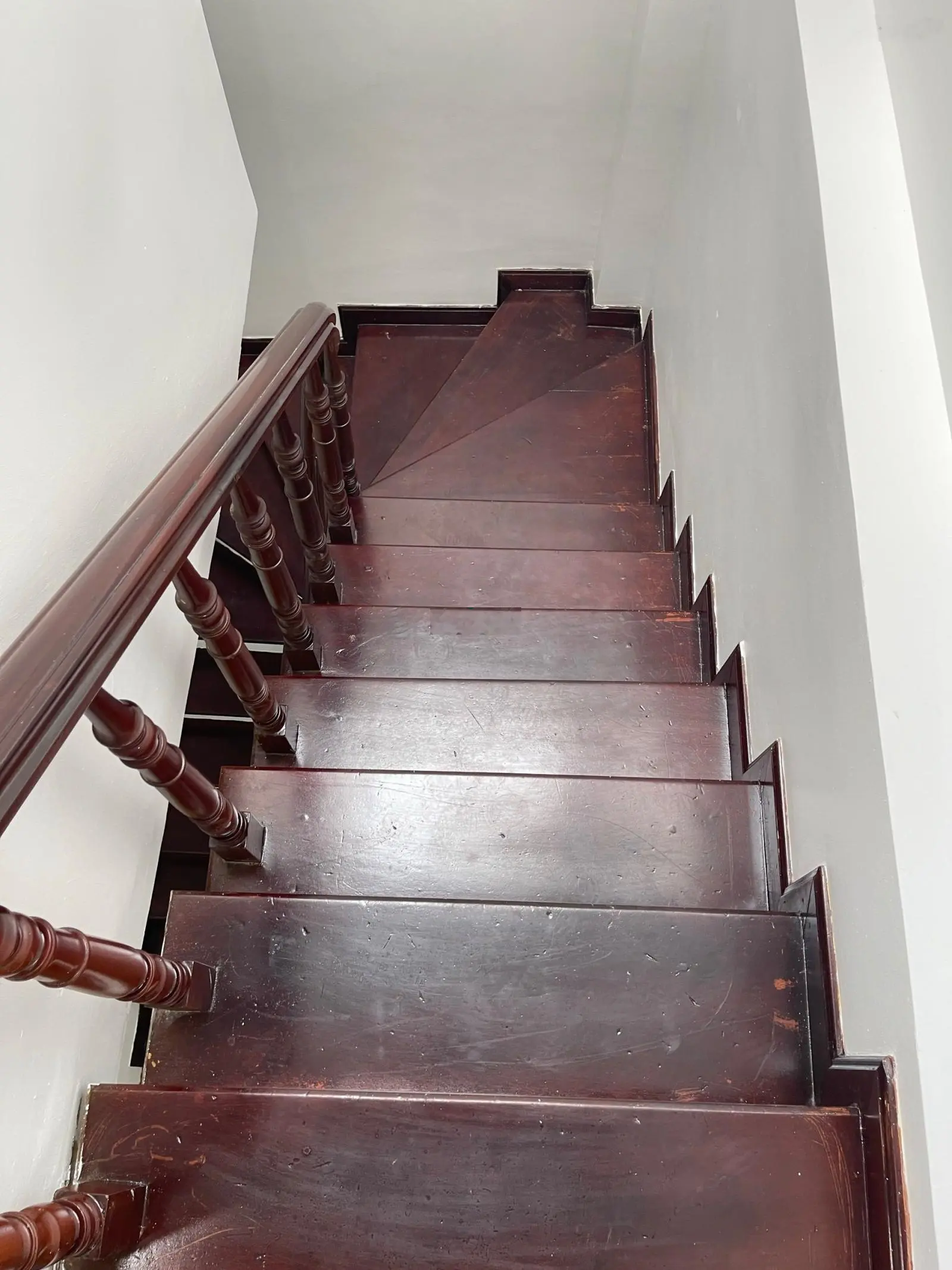 Chính chủ bán nhà riêng Khâm Thiên, Đống Đa, Hà Nội; DT 35mx4 tầng 5 tỷ