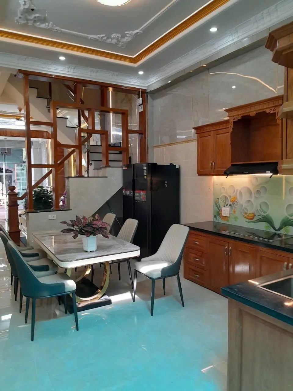 Bán căn nhà ngay Hiệp Thành Quận 12, ngay đường 8 sát bên dg Nguyễn Ảnh Thủ