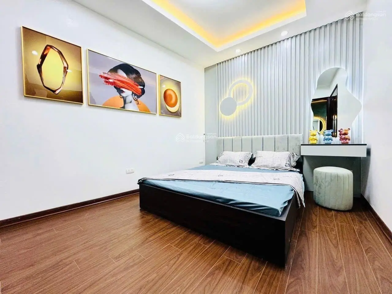 VÕ THỊ SÁU -logoc 3 thoáng nhà mới - đẹp miễn chê - ô tô đỗ cửa - 46m x 5 tầng mặt tiền 3M8