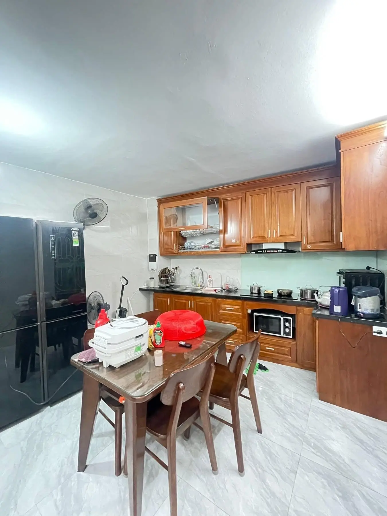 Cần bán nhanh nhà phố Cổ Nhuế - lô góc - gần phố - ngõ rộng DT= 45m2 - 3T - MT 4,1m / giá 8,2 tỷ