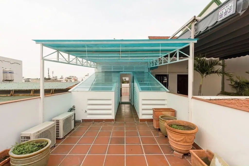 Nhỉnh 9 tỷ - nhà Đẹp 91m2 4 tầng HXH vào nhà Quang Trung - Lê Văn Thọ