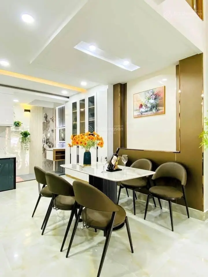 Nhà rẻ cuối năm nhanh tay sở hữu | Nhà đường Hoàng Hoa Thám 60m2 sát THPT Hoàng Hoa Thám