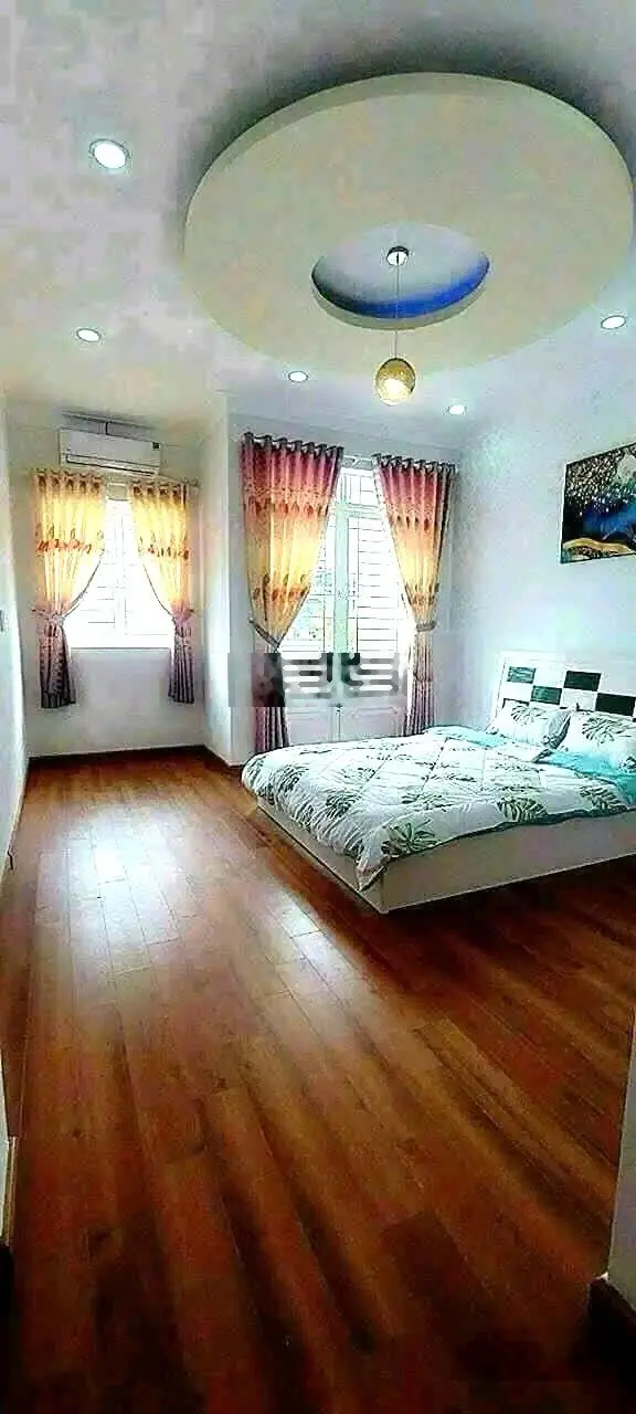 Bán nhà riêng, mặt ngõ phố Thanh Nhàn, 6,9 tỷ, 33m2, 5 tầng, 3PN, 4WC, HBT, HN