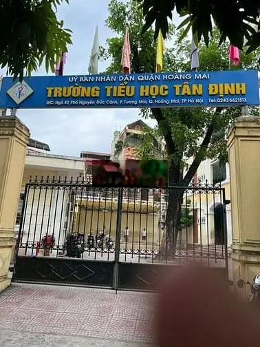 Bán nhà Trương Định, ngõ ba gác, thông, gần trường, chợ, 2 thoáng,37m2